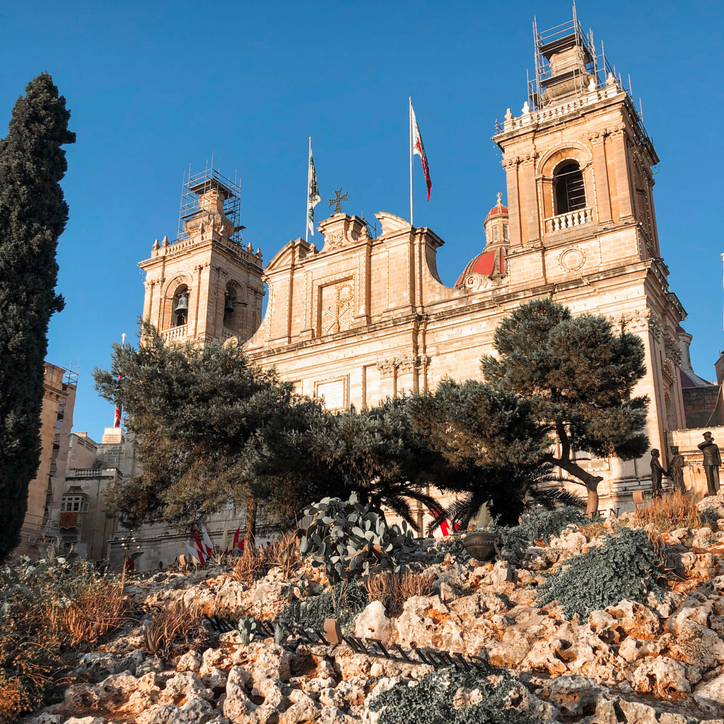 Malta travel guide to Birgu
