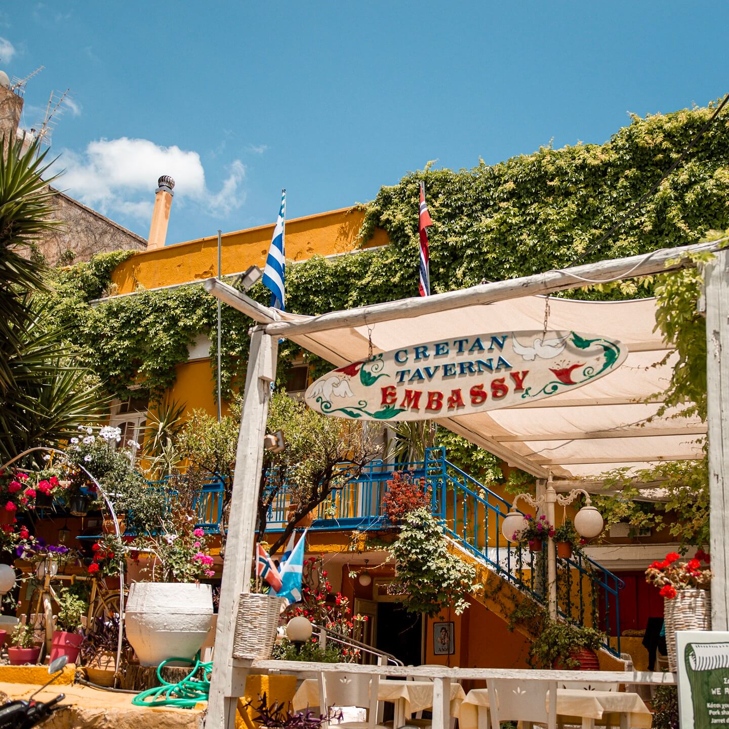 Cretan Taverna Agios Nikoalos, Crete