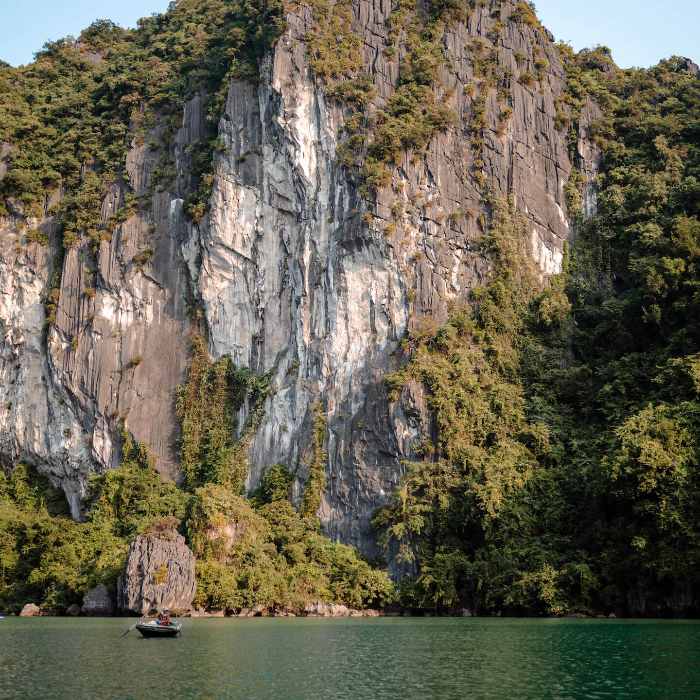 Kayaking Ha Long Bay