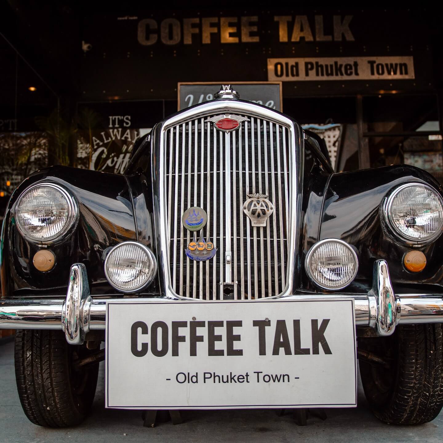 Coffee Talk Phuket Town