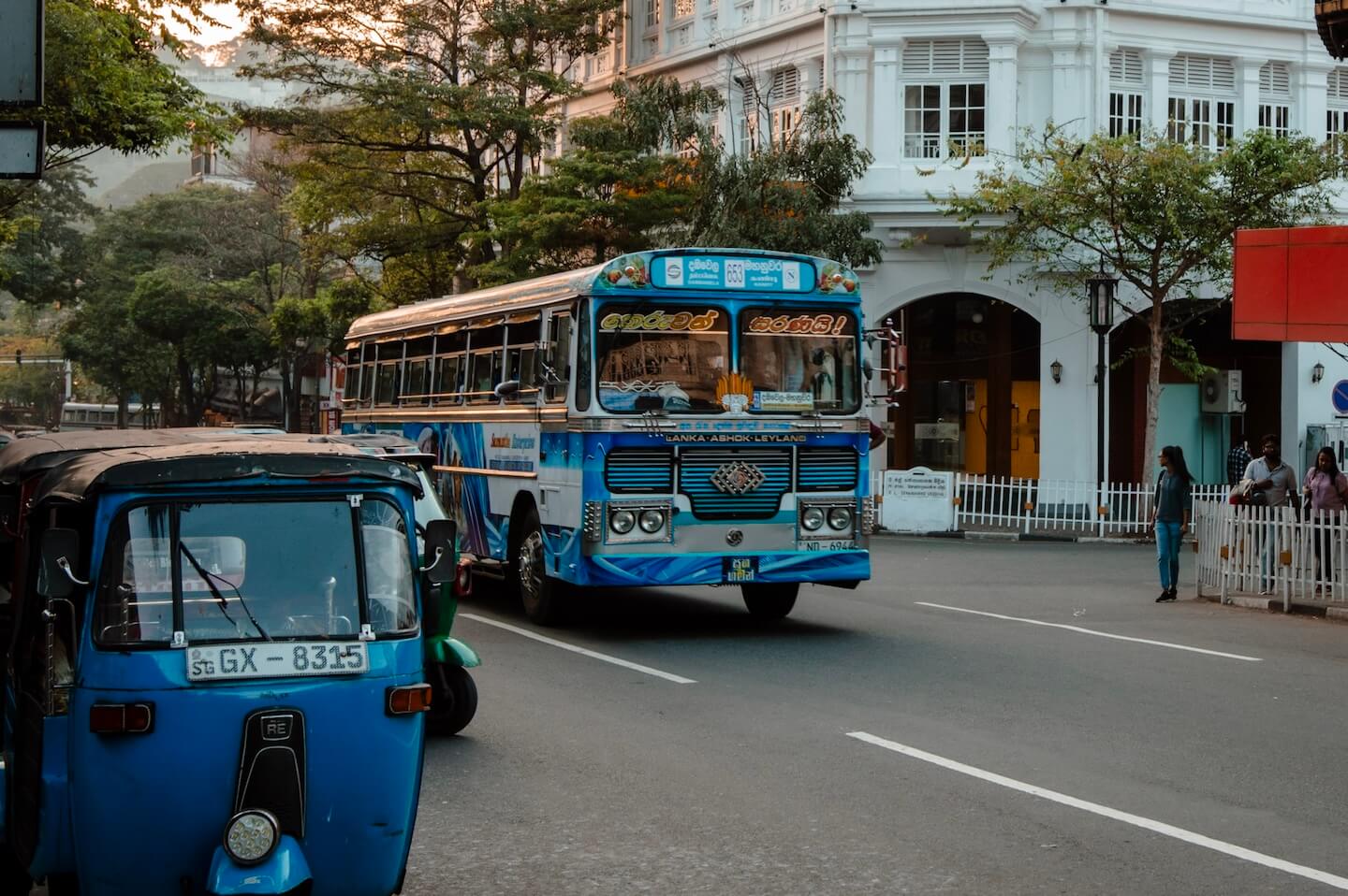 Getting Around Sri Lanka: Easy Transportation Tips